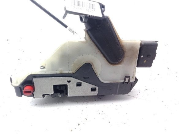 9812501280 CERRADURA PUERTA LAT TRA IZQ PEUGEOT 2008|Desguaces La Cabaña