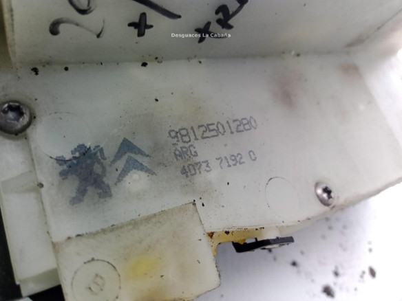 9812501280 CERRADURA PUERTA LAT TRA IZQ PEUGEOT 2008|Desguaces La Cabaña