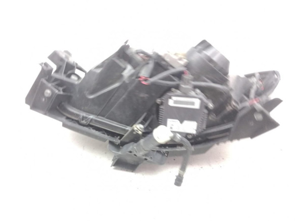 FARO DERECHO SUBARU IMPREZA Fastback (GR, GH, G3)|Desguaces La Cabaña