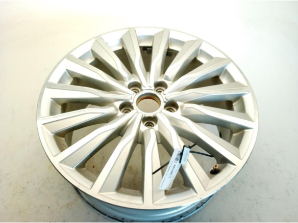 8V0601025CD LLANTA ALUMINIO 1 AUDI A3 (8V1, 8VK)|Desguaces La Cabaña