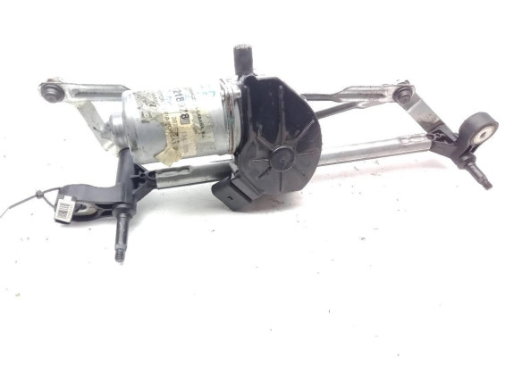 MOTOR LIMPIAPARABRISAS DEL OPEL CORSA E (X15)|Desguaces La Cabaña