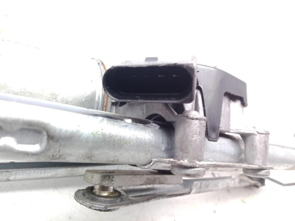 MOTOR LIMPIAPARABRISAS DEL OPEL CORSA E (X15)|Desguaces La Cabaña