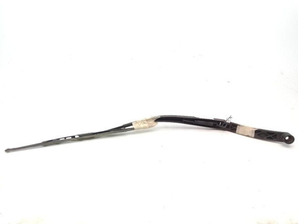 BRAZO LIMPIAPARABRISAS DEL DER HYUNDAI SANTA FÉ II (CM) |Desguaces La Cabaña