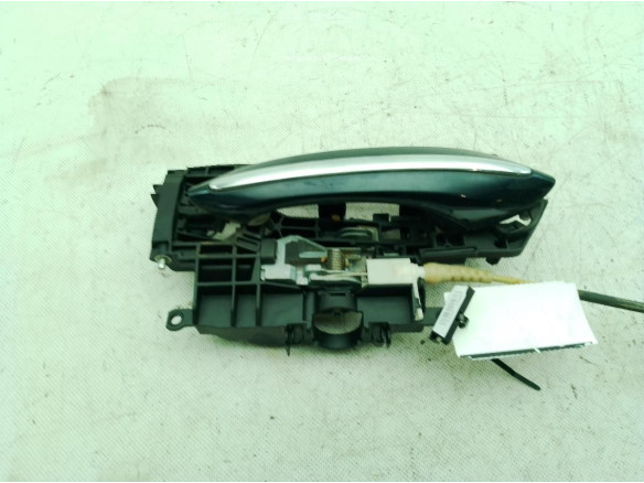51217175649  MANILLA PUERTA LAT TRA IZQ EXT BMW 5 (F10)|Desguaces La Cabaña