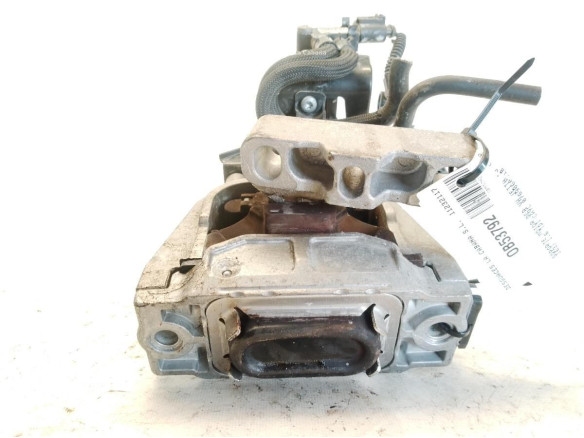 076906051B SOPORTE MOTOR DER VW JETTA IV (162, 163)|Desguaces La Cabaña