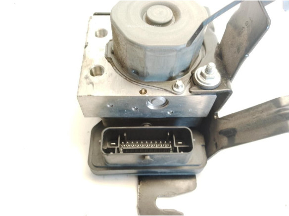 476601842R GRUPO ABS DACIA SANDERO II|Desguaces La Cabaña