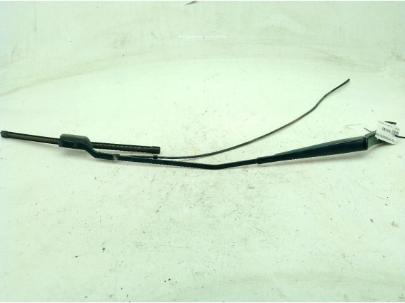 9810664980 BRAZO LIMPIAPARABRISAS DEL DER PEUGEOT 3008 SUV (M_)|Desguaces La Cabaña