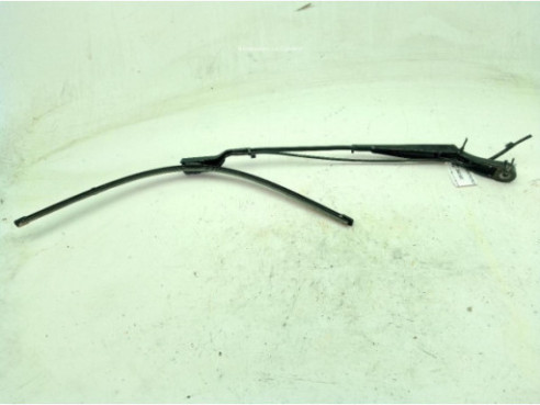 9810664880 BRAZO LIMPIAPARABRISAS DEL IZQ PEUGEOT 3008 SUV (M_)|Desguaces La Cabaña