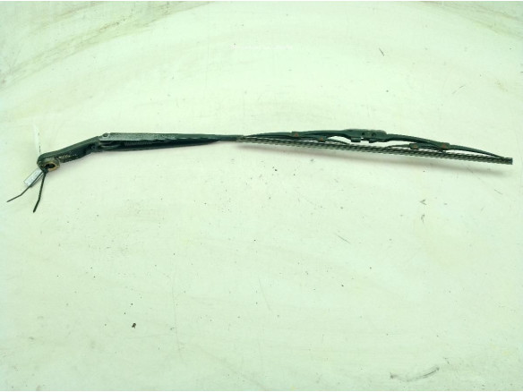 BRAZO LIMPIAPARABRISAS DEL DER NISSAN MICRA III (K12)|Desguaces La Cabaña