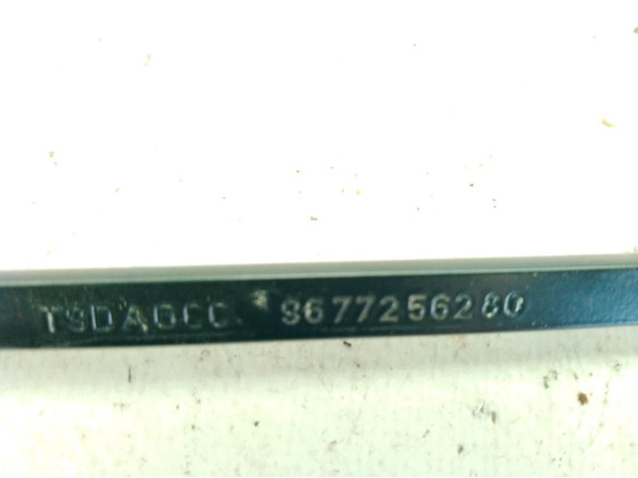 9677256280 BRAZO LIMPIAPARABRISAS DEL IZQ PEUGEOT 308 SW II|Desguaces La Cabaña