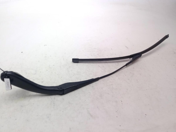 6161726045905 BRAZO LIMPIAPARABRISAS DEL IZQ BMW 3 Touring (F31)|Desguaces La Cabaña