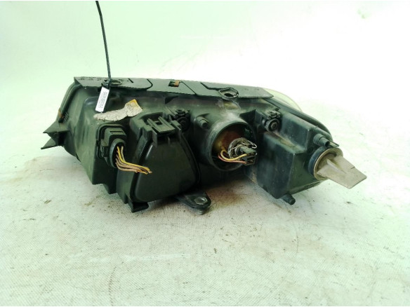 FARO DERECHO VW PASSAT (3B3)|Desguaces La Cabaña
