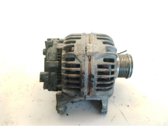504057813 ALTERNADOR IVECO DAILY IV Caja/Chasis|Desguaces La Cabaña