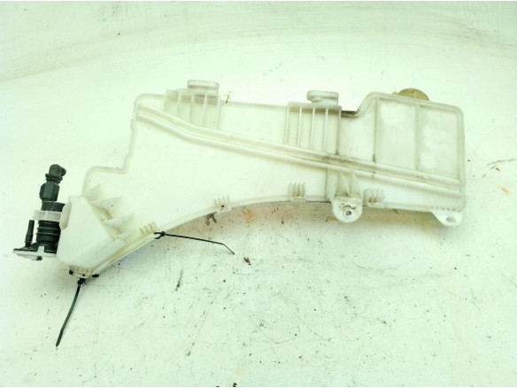 9826400780 BOTE LIMPIAPARABRISAS PEUGEOT 3008 SUV (M_)|Desguaces La Cabaña