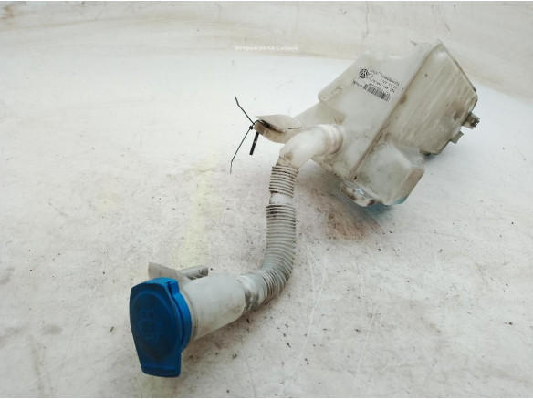 5Q0955448 BOTE LIMPIAPARABRISAS SEAT ATECA (KH7)|Desguaces La Cabaña