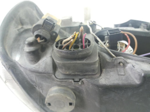 FARO IZQUIERDO SEAT IBIZA II (6K1)|Desguaces La Cabaña