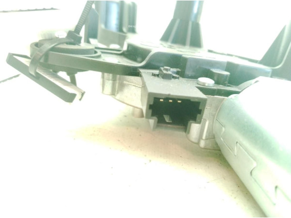 9811259980 MOTOR LIMPIAPARABRISAS TRA PEUGEOT 3008 SUV (M_)|Desguaces La Cabaña