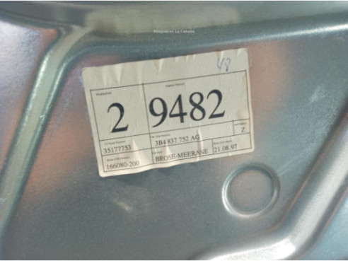 3B4837752AG ELEVALUNAS PUERTA LAT DEL DER VW PASSAT (3B2)|Desguaces La Cabaña