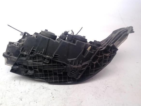 8200481197 FARO DERECHO RENAULT LAGUNA II Grandtour (KG0/1_)|Desguaces La Cabaña
