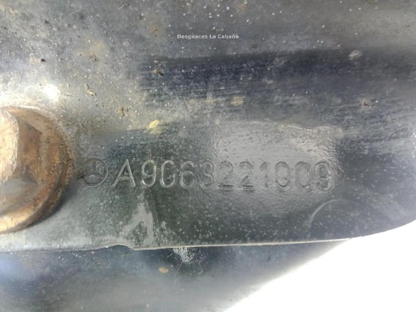 A9063221009 BRAZO SUSPENSION DEL IZQ INF MERCEDES BENZ SPRINTER 3,5-t Furgón (906) |Desguaces La Cabaña