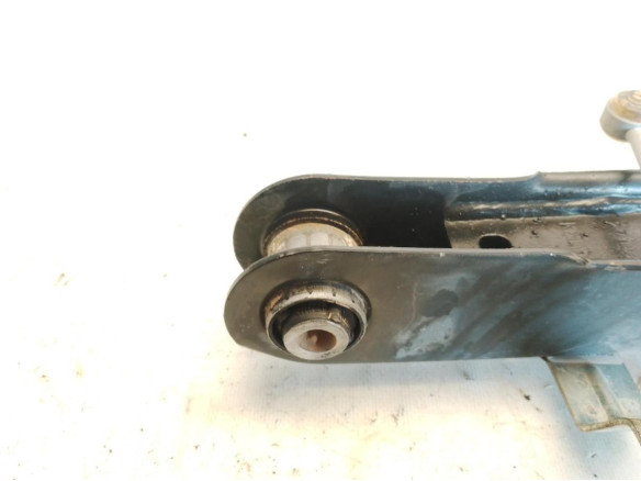 2271246  BRAZO SUSPENSION TRA DER INF CENTRAL FORD KUGA II (DM2)|Desguaces La Cabaña