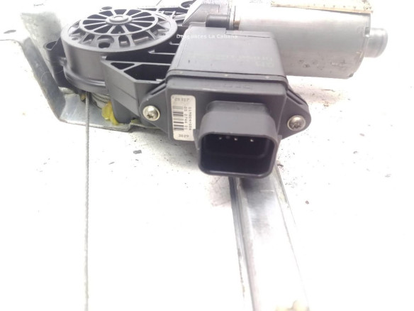 ELEVALUNAS PUERTA LAT TRA DER OPEL VECTRA B Fastback (J96)|Desguaces La Cabaña