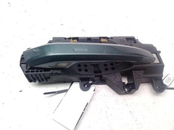 8W02837812A MANILLA PUERTA LAT TRA DER EXT AUDI A4 Avant (8W5, B9)|Desguaces La Cabaña