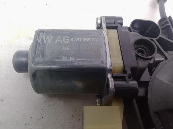 8W0959811 ELEVALUNAS PUERTA LAT TRA IZQ AUDI A4 Avant (8W5, B9)|Desguaces La Cabaña