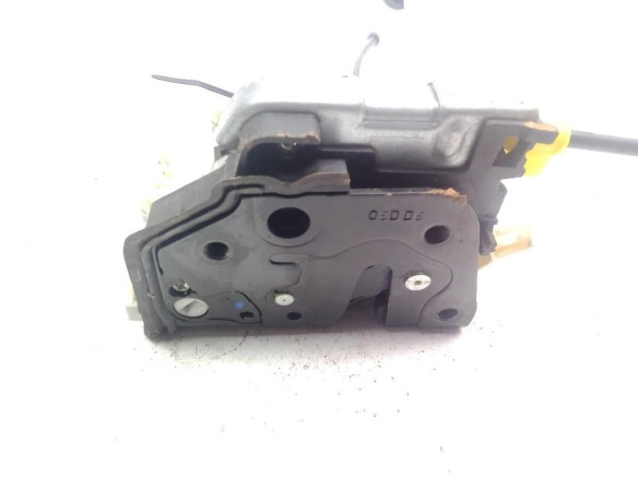 8X0839046E CERRADURA PUERTA LAT TRA DER AUDI A4 Avant (8W5, B9)|Desguaces La Cabaña