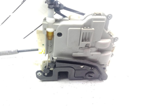 8X0839046E CERRADURA PUERTA LAT TRA DER AUDI A4 Avant (8W5, B9)|Desguaces La Cabaña