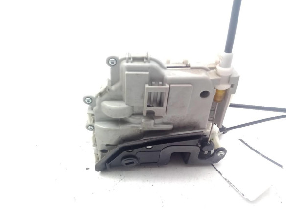8X0839015E CERRADURA PUERTA LAT TRA IZQ AUDI A4 Avant (8W5, B9)|Desguaces La Cabaña