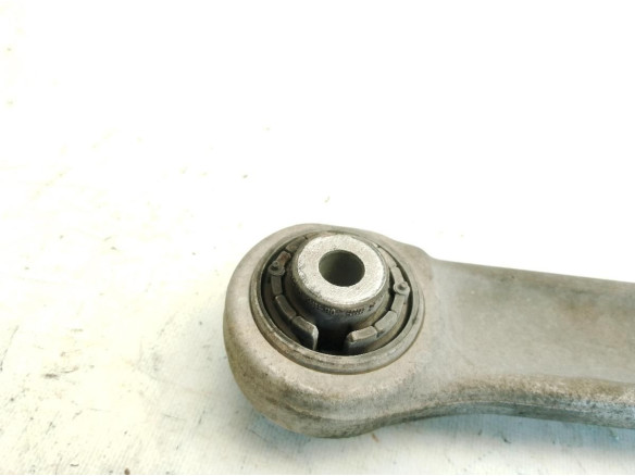 6W0407156A BRAZO SUSPENSION DEL DER INF POSTERIOR AUDI A4 Avant (8W5, B9)|Desguaces La Cabaña