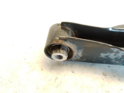 BRAZO SUSPENSION TRASERO IZQUIERDO INFERIOR CENTRAL|Desguaces La Cabaña 2