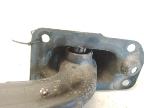 BRAZO SUSPENSION TRASERO DERECHO INFERIOR LONGITUDINAL|Desguaces La Cabaña 2