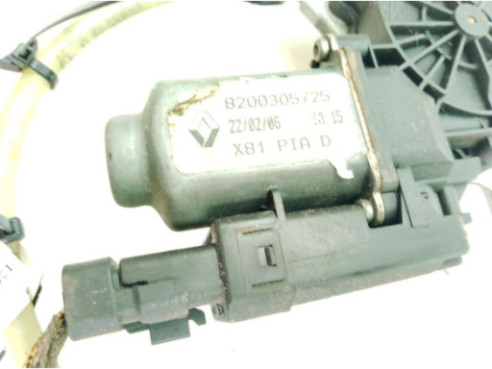 8200305725 ELEVALUNAS PUERTA LAT TRA DER RENAULT ESPACE IV (JK0/1_)|Desguaces La Cabaña