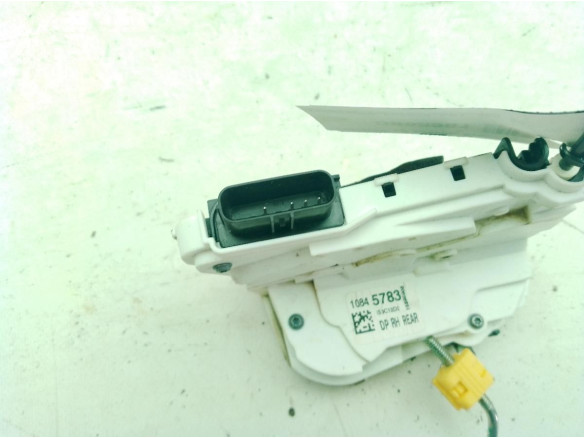10845783 CERRADURA PUERTA LAT TRA DER MG MG ZS Todo terreno, cerrada|Desguaces La Cabaña