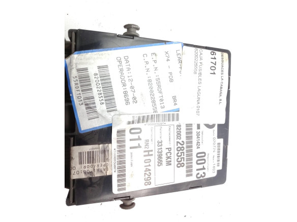 8200228558 CAJA FUSIBLES INTERIOR (BSI) RENAULT LAGUNA II (BG0/1_)|Desguaces La Cabaña
