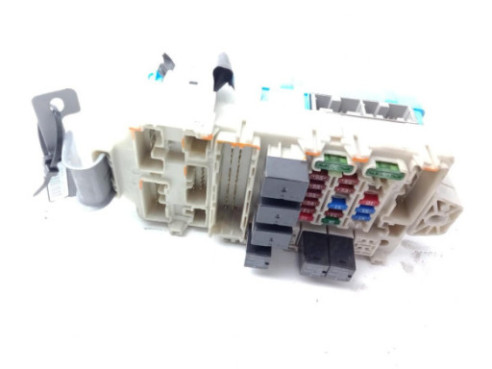 CAJA FUSIBLES INTERIOR (BSI)|Desguaces La Cabaña 2