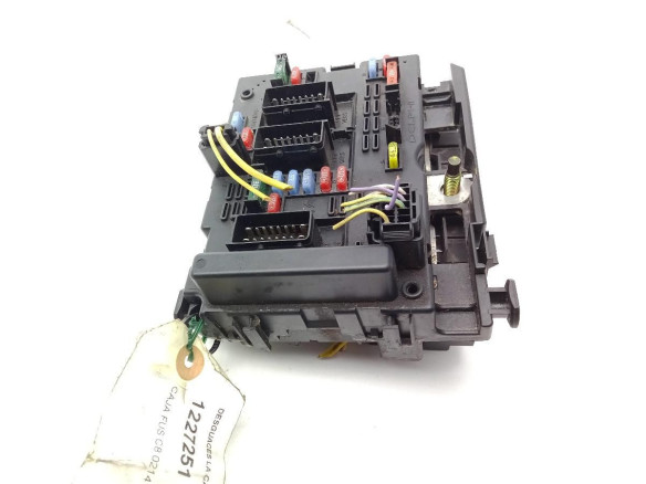 1400310480 CAJA FUSIBLES INTERIOR (BSI) CITROEN C8 (EA_, EB_)|Desguaces La Cabaña