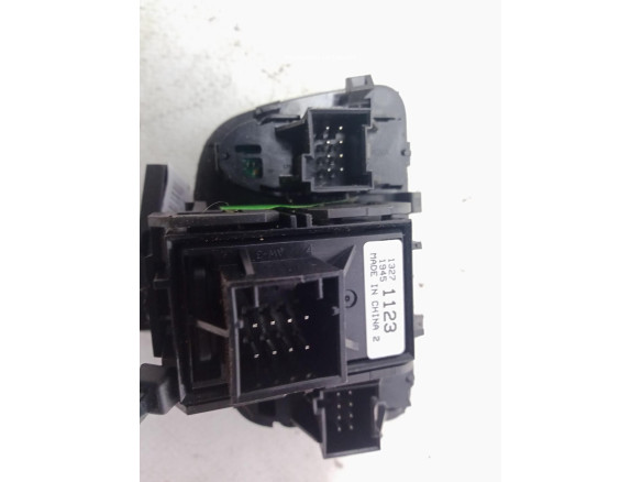 13271123 INTERRUPTOR FRENO MANO ELECTRICO OPEL ZAFIRA TOURER C (P12)|Desguaces La Cabaña