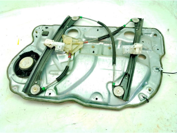 3521238 ELEVALUNAS PUERTA LAT DEL IZQ VW POLO (9N_)|Desguaces La Cabaña