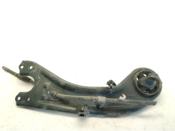 552703W050  BRAZO SUSPENSION TRA IZQ INF LONGITUDINAL KIA SPORTAGE (SL)|Desguaces La Cabaña
