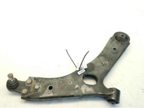 545012Y000  BRAZO SUSPENSION DEL DER INF KIA SPORTAGE (SL)|Desguaces La Cabaña