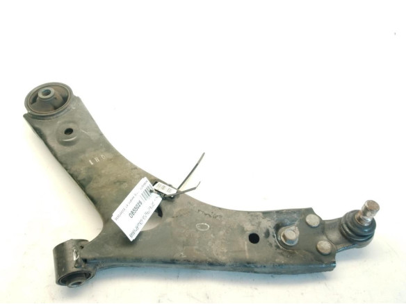 545002Y000  BRAZO SUSPENSION DEL IZQ INF KIA SPORTAGE (SL)|Desguaces La Cabaña