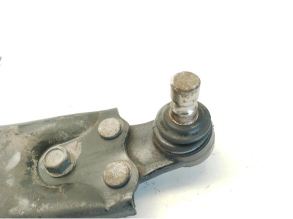 545002Y000  BRAZO SUSPENSION DEL IZQ INF KIA SPORTAGE (SL)|Desguaces La Cabaña