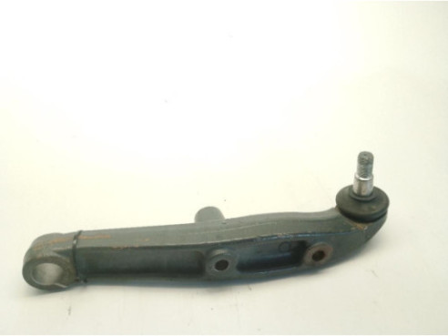 BRAZO SUSPENSION DEL DER INF IVECO DAILY IV Caja/Chasis|Desguaces La Cabaña