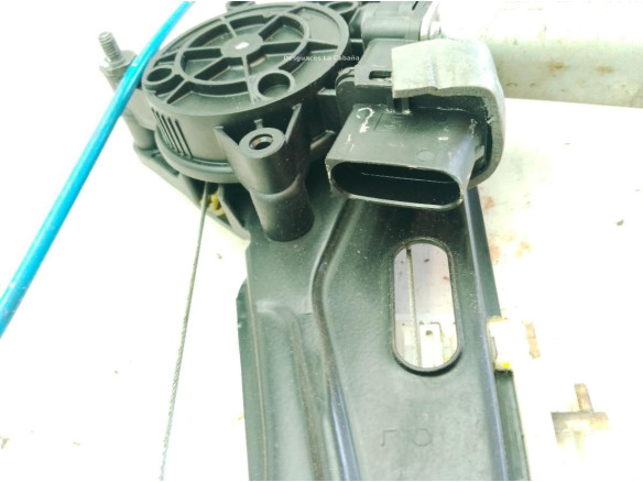 71019003 ELEVALUNAS PUERTA LAT DEL IZQ BMW 3 Touring (F31)|Desguaces La Cabaña