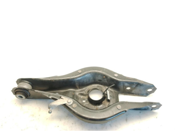 33326792541  BRAZO SUSPENSION TRA DER INF CENTRAL BMW 3 Touring (F31)|Desguaces La Cabaña