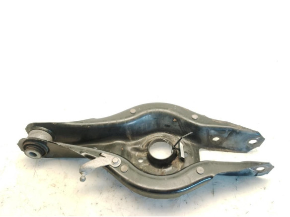 33326792541  BRAZO SUSPENSION TRA DER INF CENTRAL BMW 3 Touring (F31)|Desguaces La Cabaña