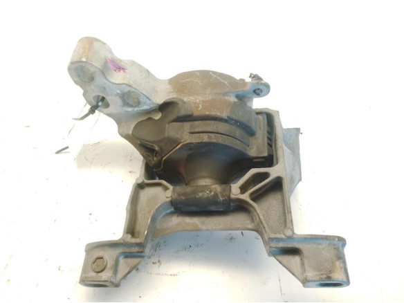 KB7W39060  SOPORTE MOTOR DER MAZDA CX-5 (KF)|Desguaces La Cabaña